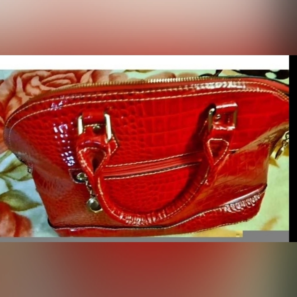 Chic Red Crocodile-Embossed Satchel